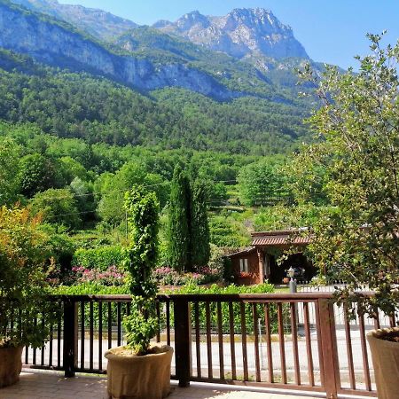 Mountain View Family Farm Daire Covelo Dış mekan fotoğraf